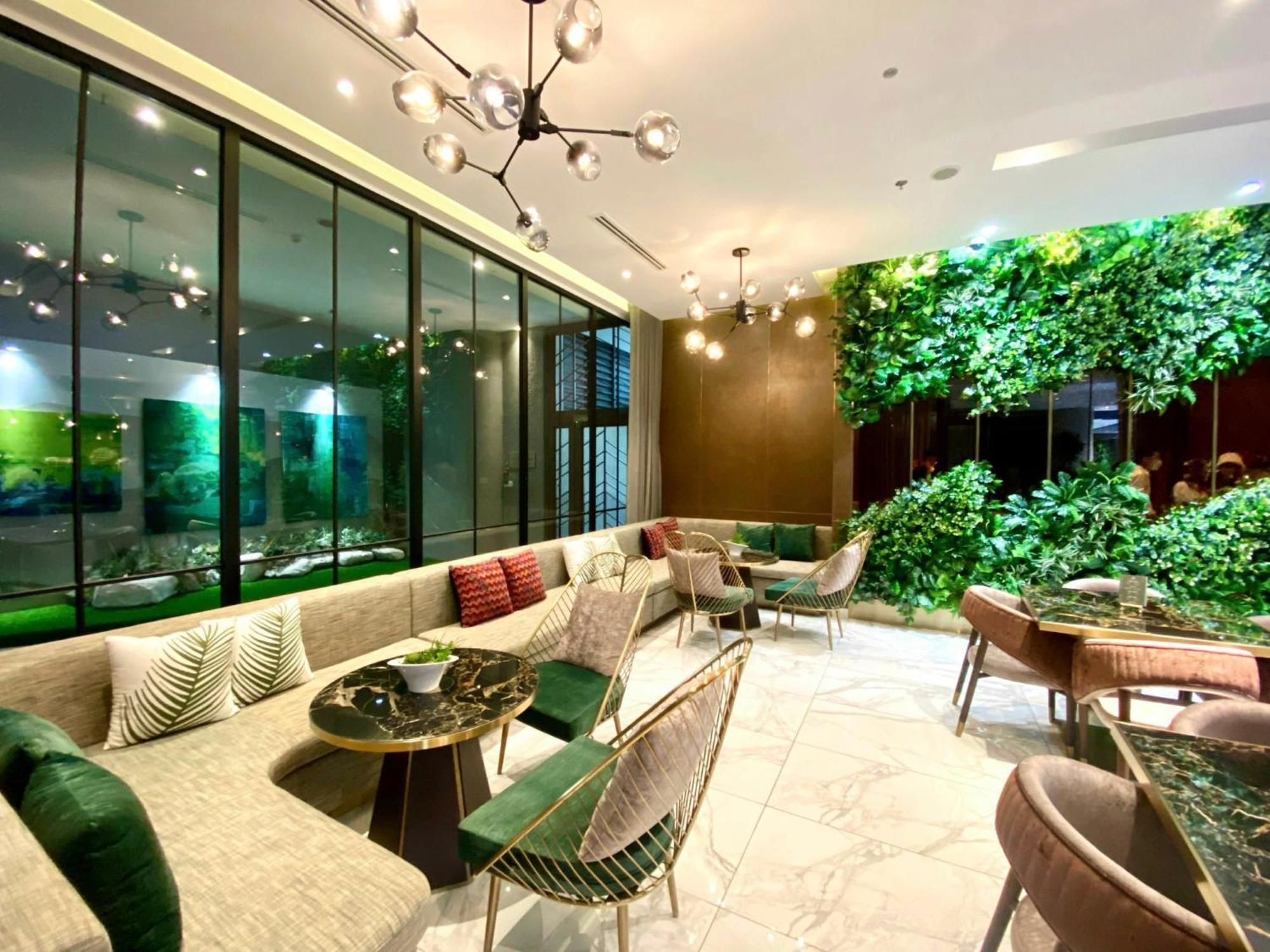 Luxury 2 Or 3Br Apartment In Dist 1 N Pool, Gym, Airport Pickup Ho Chi Minh-stad Buitenkant foto