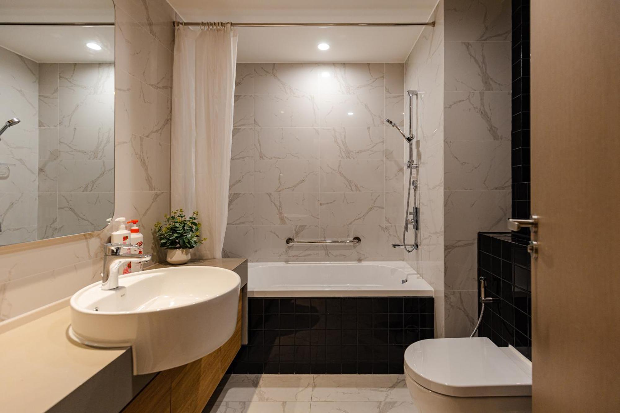 Luxury 2 Or 3Br Apartment In Dist 1 N Pool, Gym, Airport Pickup Ho Chi Minh-stad Buitenkant foto